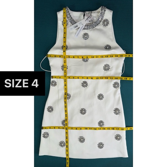 Alice + Olivia Clyde Off White Floral Embellished Mini Dress - Picture 10 of 12
